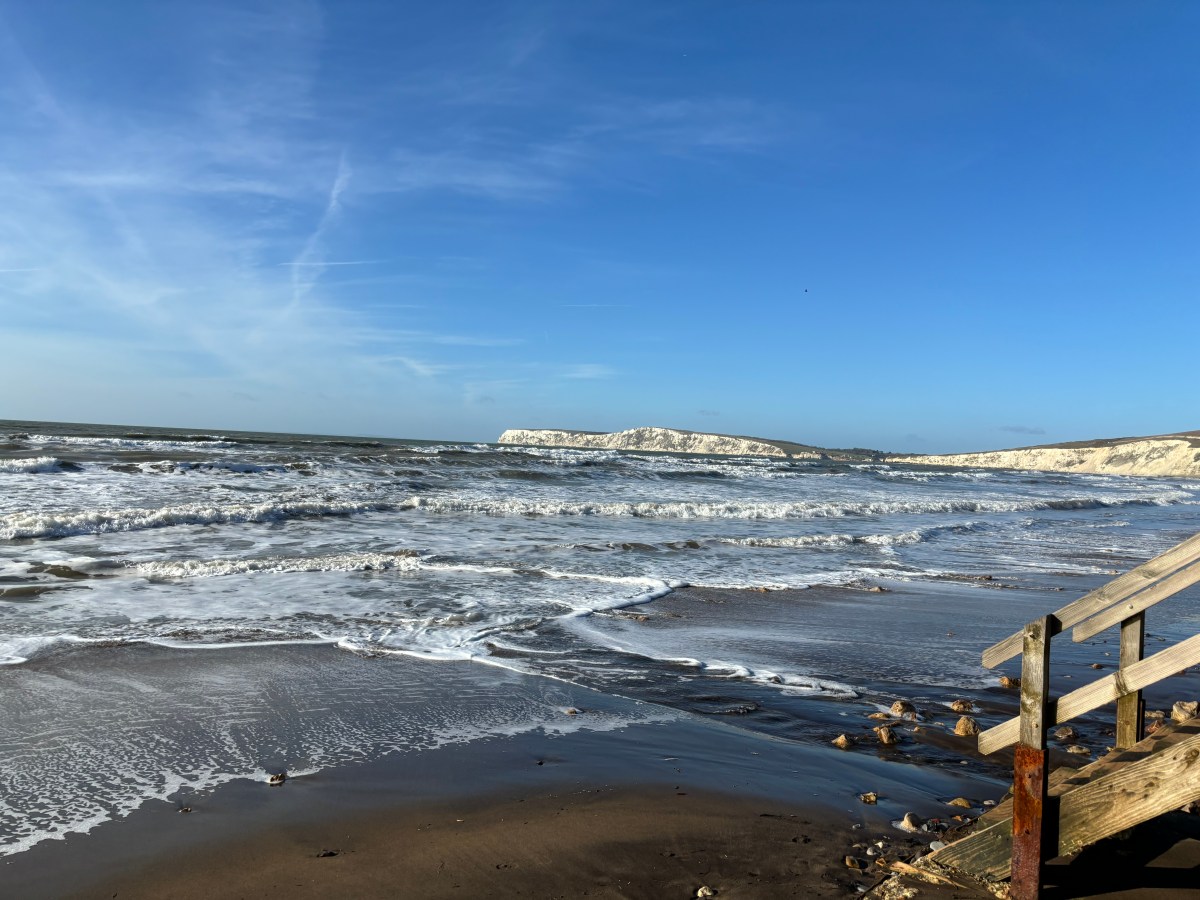 Mindfulness by the Sea: CBT-Informed Exercises YOU can do on the Isle of&nbsp;Wight